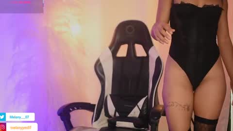 melany online show from July 24, 2026, 1:53 pm