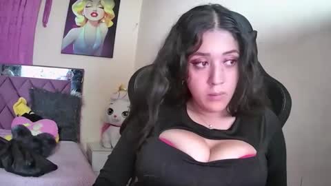 Snapshot of melany_isabella chatting on March 25, 2026, 4:40 am melany online show from March 25, 2026, 4:40 am