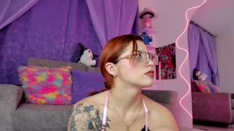 Snapshot of melany_jhonsonn chatting on June 24, 2026, 4:22 am melany_jhonsonn online show from June 24, 2026, 4:22 am