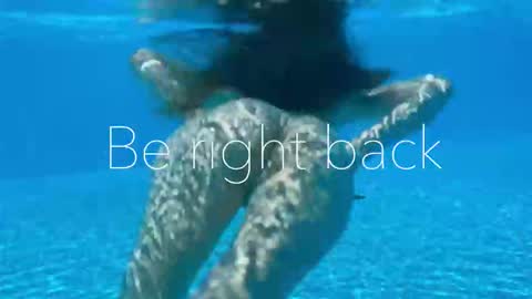 Adel online show from November 16, 2025, 1:39 pm