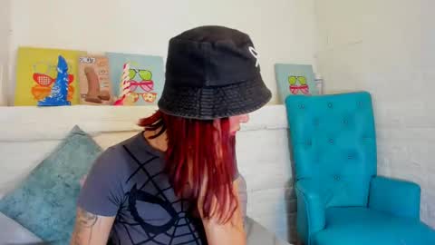 MELANYHARRIS online show from December 16, 2024, 3:11 pm