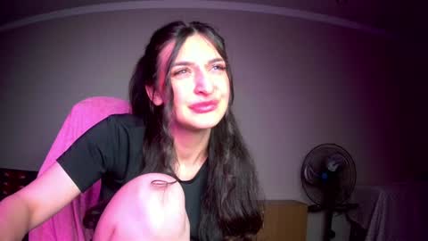 Snapshot of melena_caramel chatting on May 22, 2026, 7:41 pm melena_caramel online show from May 22, 2026, 7:41 pm