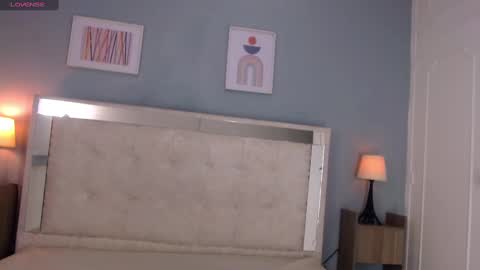 meli_blad online show from February 16, 2025, 1:36 am