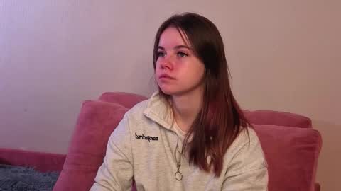 Erica online show from November 1, 2025, 8:05 am