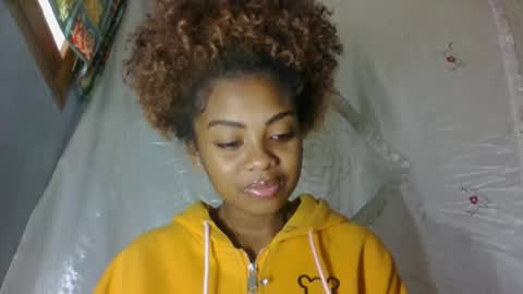 meliana98 online show from October 18, 2025, 11:44 am