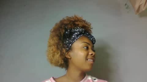 meliana98 online show from November 4, 2025, 5:28 am