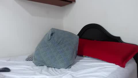 Snapshot of melihotxxx chatting on March 11, 2025, 3:02 pm melihotxxx online show from March 11, 2025, 3:02 pm