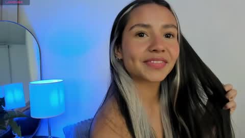 Melii  online show from March 27, 2026, 11:32 am