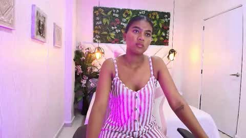 MELII EBONY online show from October 23, 2025, 11:31 am