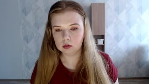 Melina online show from April 11, 2026, 7:45 am