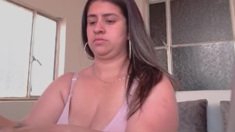 Melinda online show from March 2, 2026, 8:04 pm