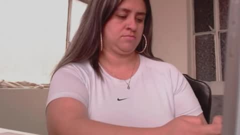 Melinda online show from April 17, 2026, 8:56 pm