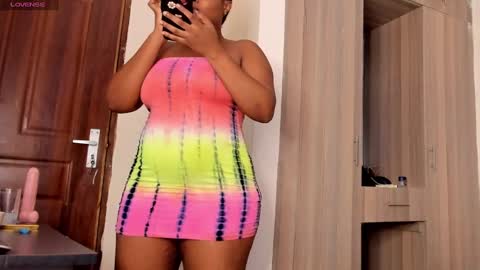 Snapshot of melinda_rosy chatting on December 29, 2024, 8:11 am rose online show from December 29, 2024, 8:11 am