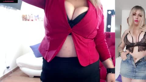 Snapshot of melisa_mcarthy chatting on April 13, 2026, 3:17 pm Melisa online show from April 13, 2026, 3:17 pm