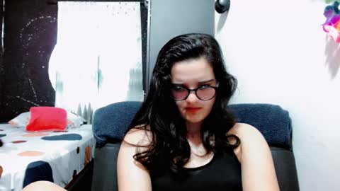 Snapshot of melissa_and_dany chatting on March 5, 2025, 6:45 pm Melissas Corner online show from March 5, 2025, 6:45 pm