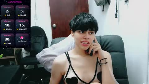 Snapshot of melissa_and_dany chatting on October 8, 2025, 7:11 pm Melissas Corner online show from October 8, 2025, 7:11 pm