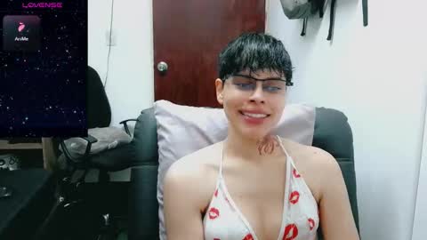 Snapshot of melissa_and_dany chatting on October 18, 2025, 8:53 pm Melissas Corner online show from October 18, 2025, 8:53 pm