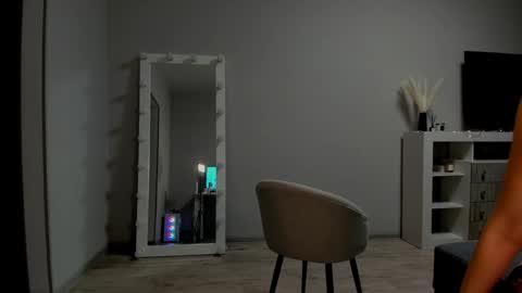 Snapshot of melissa_baby69 chatting on January 30, 2025, 7:59 pm WE ARE NOT LESBIAN WE ARE NOT KISSING Alisa right Katty left. Free action requestsBAN . start online show from January 30, 2025, 7:59 pm