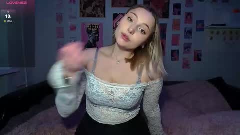 Snapshot of melissa_sw chatting on March 15, 2026, 9:15 am Missi online show from March 15, 2026, 9:15 am