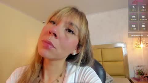 Snapshot of melissarouge chatting on May 8, 2026, 1:49 pm online show from May 8, 2026, 1:49 pm