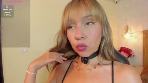 Snapshot of melissarouge chatting on June 2, 2026, 8:00 pm online show from June 2, 2026, 8:00 pm