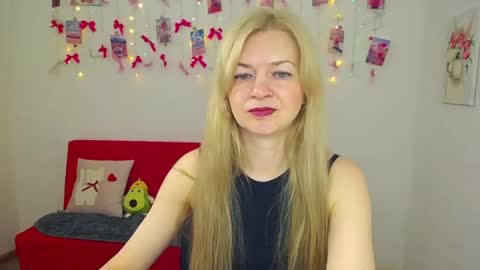 Snapshot of melissatylerbb chatting on May 9, 2026, 5:23 am Melissa online show from May 9, 2026, 5:23 am