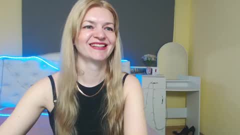 Snapshot of melissatylerbb chatting on May 10, 2026, 5:12 am Melissa online show from May 10, 2026, 5:12 am