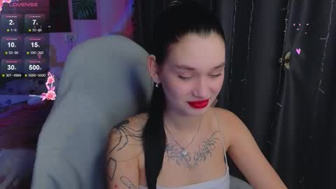 Freya  IM NONUDE online show from November 30, 2025, 10:14 pm