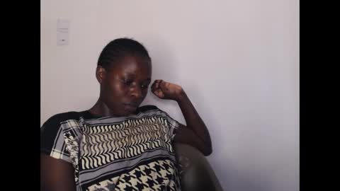 . online show from December 9, 2024, 1:24 pm