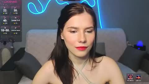 mellhyees online show from February 19, 2026, 5:20 pm