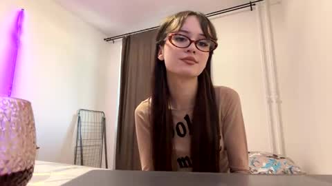 Snapshot of mellisa999 chatting on May 16, 2026, 3:44 pm mellisa999 online show from May 16, 2026, 3:44 pm