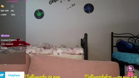 Snapshot of mellisaangel chatting on December 8, 2024, 8:20 am MellisaAngel online show from December 8, 2024, 8:20 am