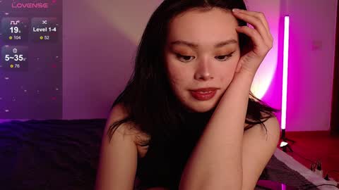 Snapshot of melmean chatting on December 18, 2024, 6:14 pm Mel online show from December 18, 2024, 6:14 pm