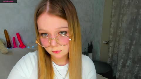 Snapshot of melmooon chatting on January 17, 2025, 1:46 pm MelMooon online show from January 17, 2025, 1:46 pm