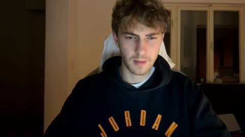 Melodicass online show from February 7, 2025, 2:08 am