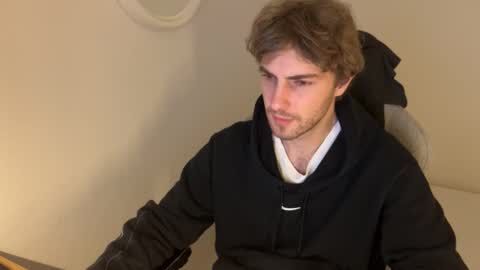 Melodicass online show from February 12, 2026, 12:27 am