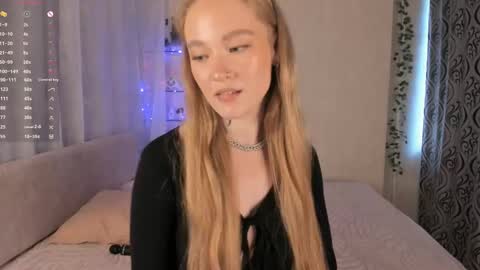 Snapshot of melodievejar chatting on May 24, 2026, 1:38 pm melodievejar online show from May 24, 2026, 1:38 pm