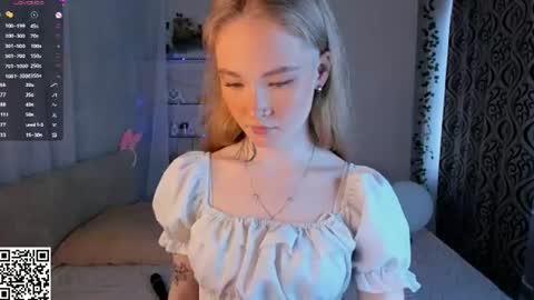 Snapshot of melodievejar chatting on June 15, 2026, 4:15 am melodievejar online show from June 15, 2026, 4:15 am