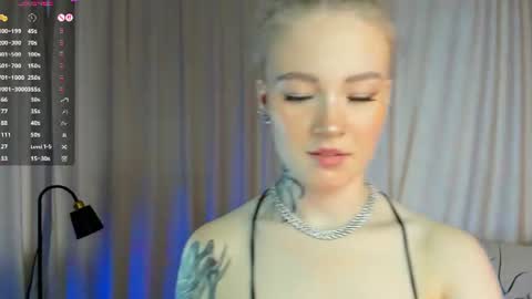 Snapshot of melodievejar chatting on July 17, 2026, 4:30 am melodievejar online show from July 17, 2026, 4:30 am
