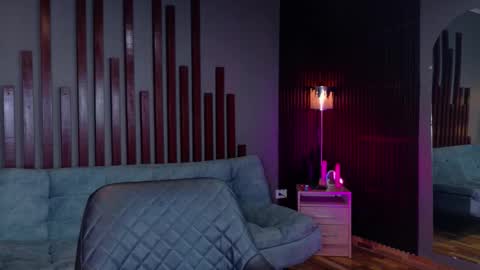 Snapshot of melody_cute10 chatting on March 6, 2026, 2:02 pm melody_cute10 online show from March 6, 2026, 2:02 pm