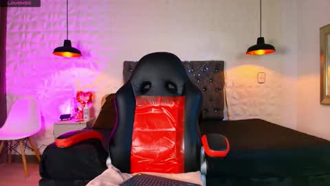 melody online show from April 15, 2026, 7:58 pm