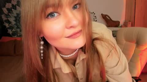 Snapshot of melody_hanna chatting on December 4, 2024, 12:25 pm Melody Hanna online show from December 4, 2024, 12:25 pm