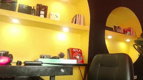 Snapshot of melodyblazze chatting on May 17, 2026, 3:26 am online show from May 17, 2026, 3:26 am