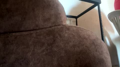 melodysnow online show from December 18, 2025, 3:40 pm