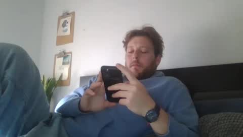 memo20cm online show from February 21, 2025, 9:56 am