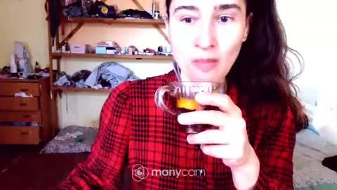 Yummygirl online show from September 22, 2025, 5:42 am