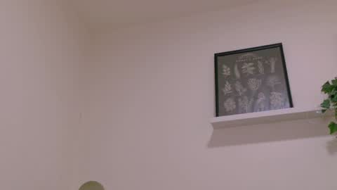  Memphis Williams  online show from March 30, 2026, 2:45 am