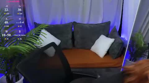 Snapshot of memymee_ chatting on June 29, 2026, 1:23 am memymee_ online show from June 29, 2026, 1:23 am