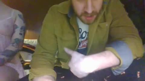 menmybaby272829 online show from January 18, 2026, 1:20 am