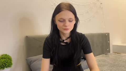 Snapshot of meow3cha chatting on April 14, 2026, 5:30 pm meow3cha online show from April 14, 2026, 5:30 pm